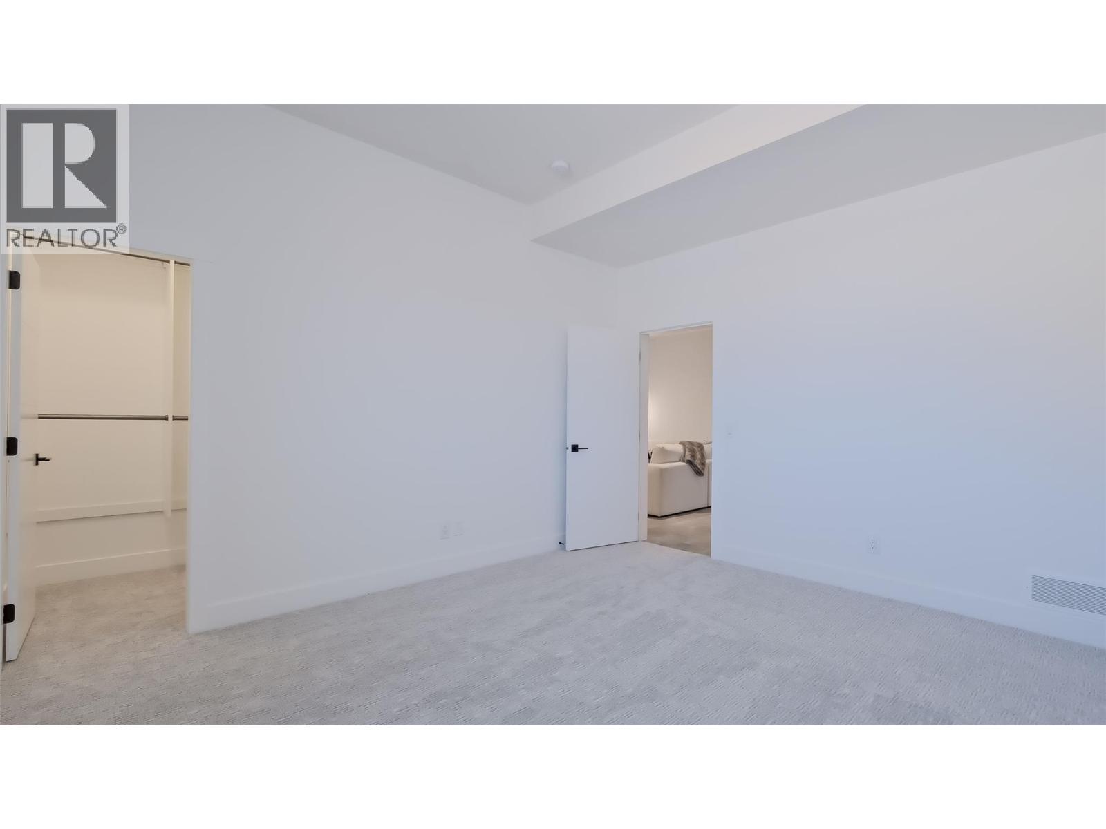 9201 Okanagan Centre Road W Unit# 20