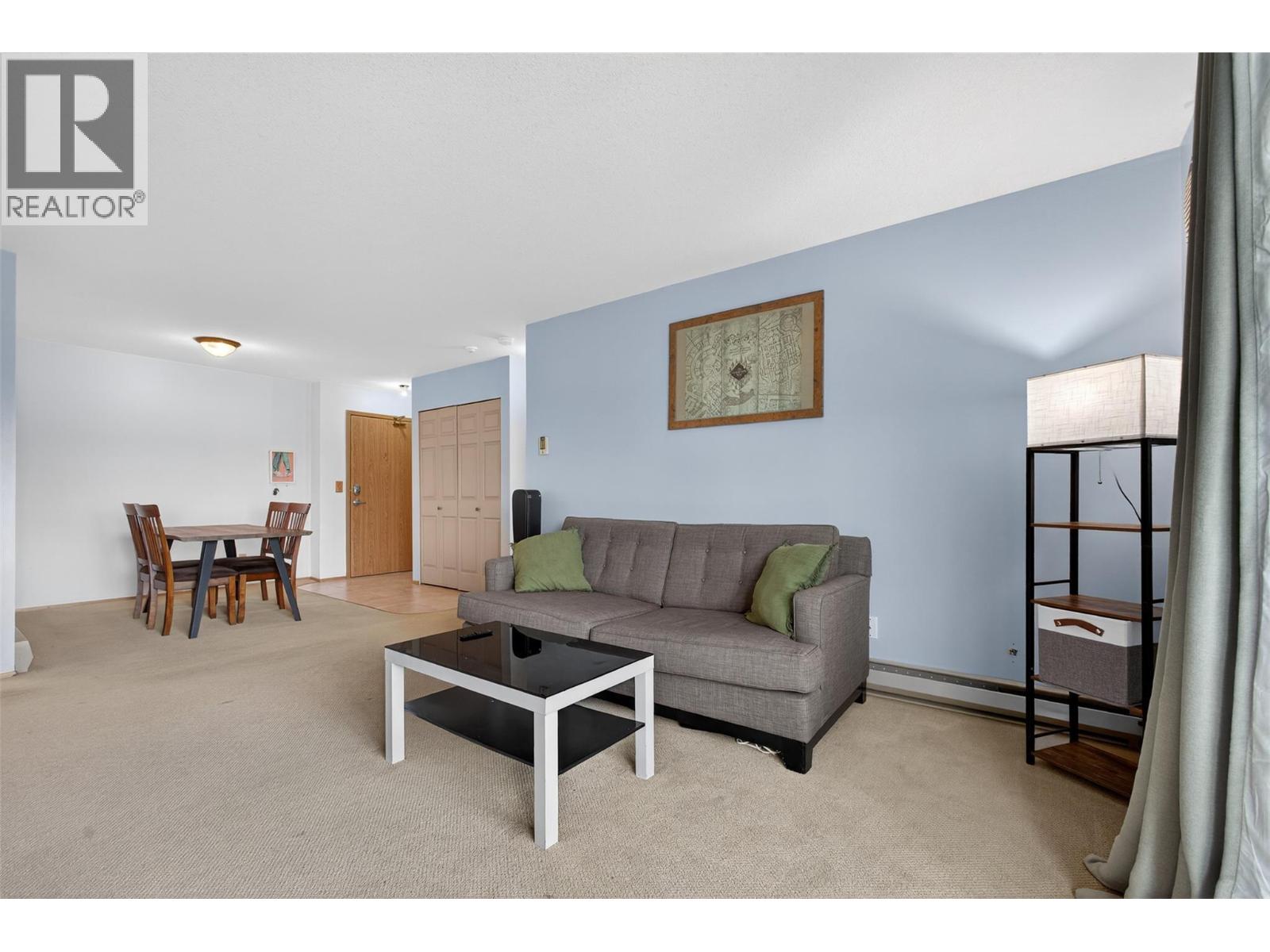 3180 De Montreuil Court Unit# 412