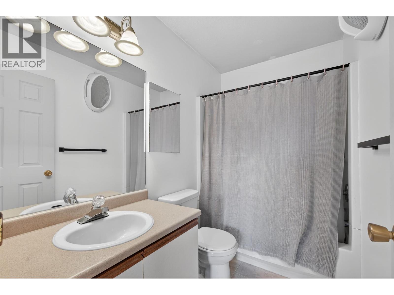 3180 De Montreuil Court Unit# 412