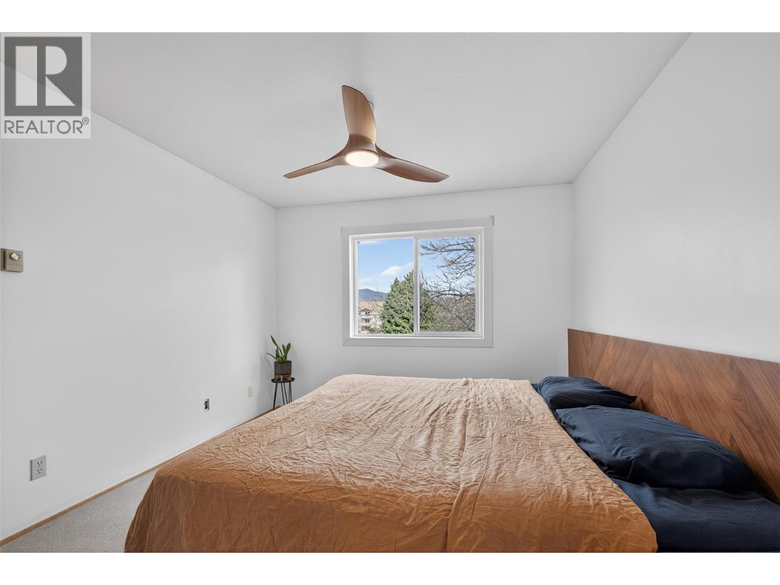 3180 De Montreuil Court Unit# 412
