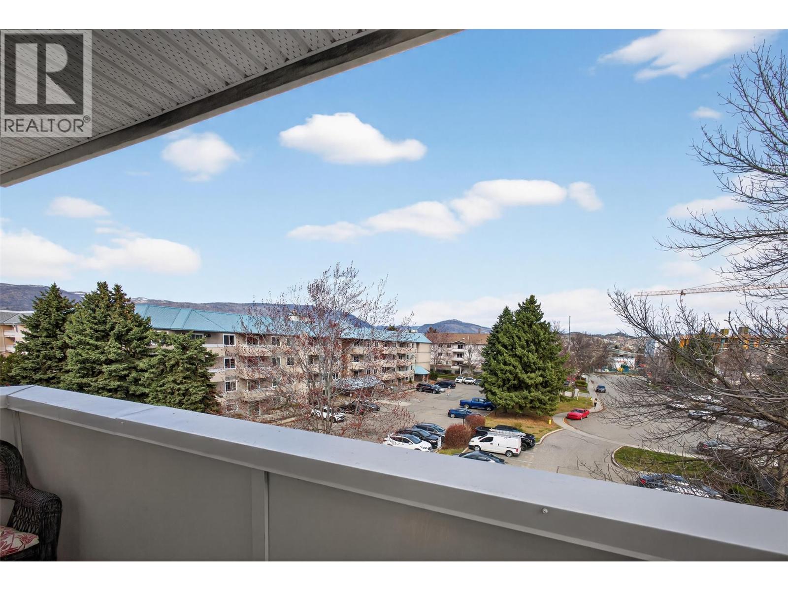 3180 De Montreuil Court Unit# 412