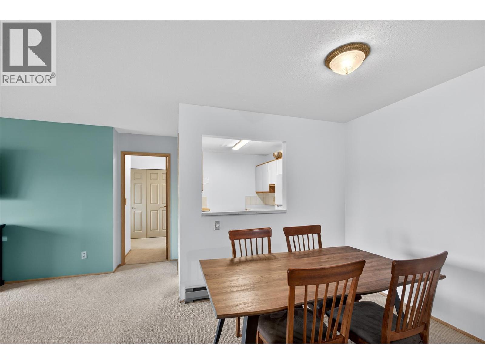 3180 De Montreuil Court Unit# 412