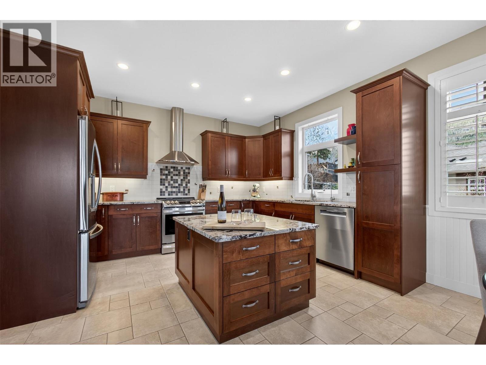 2478 Stone Grove Crescent