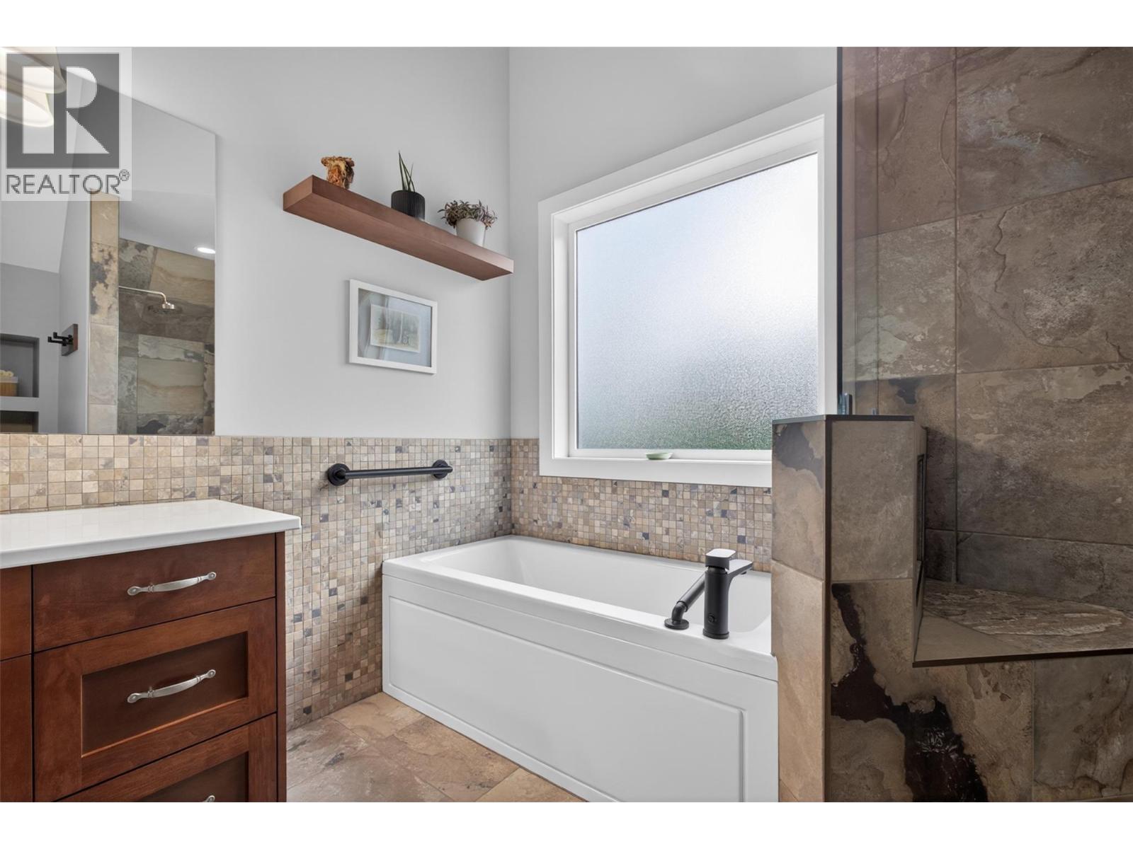 2478 Stone Grove Crescent
