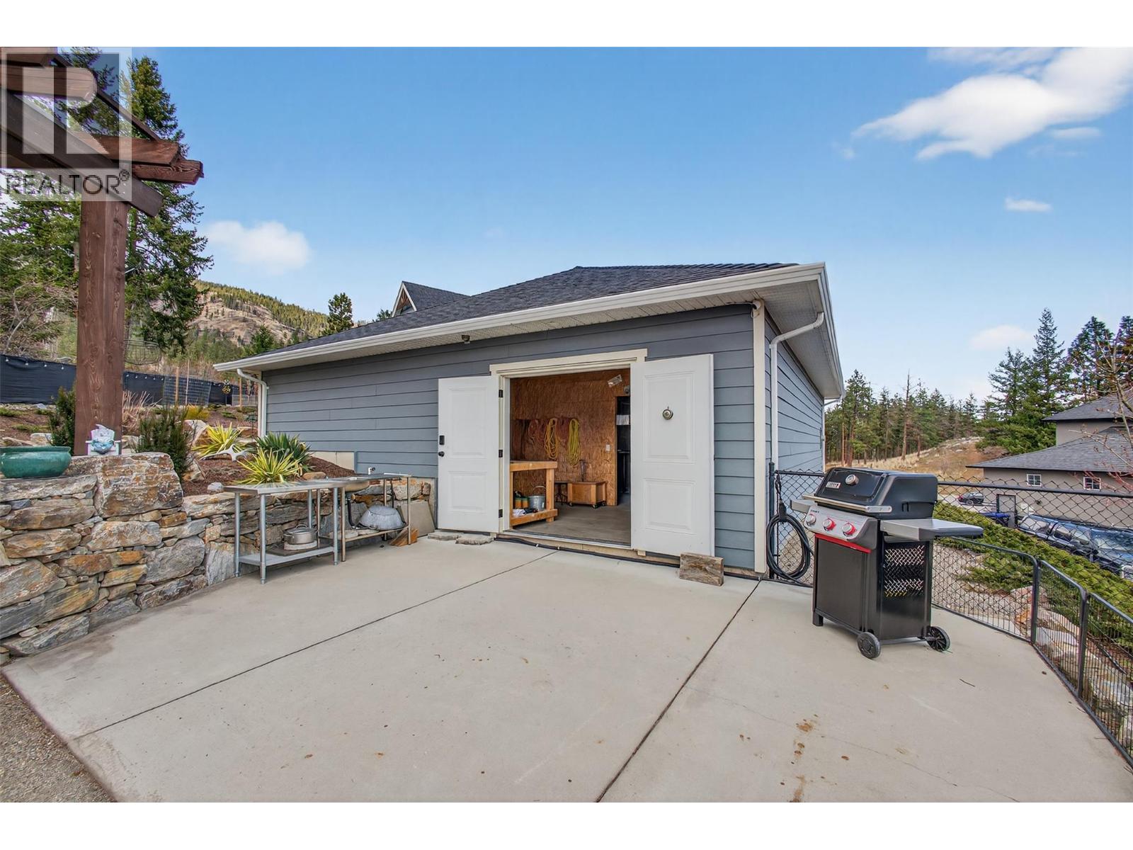2478 Stone Grove Crescent