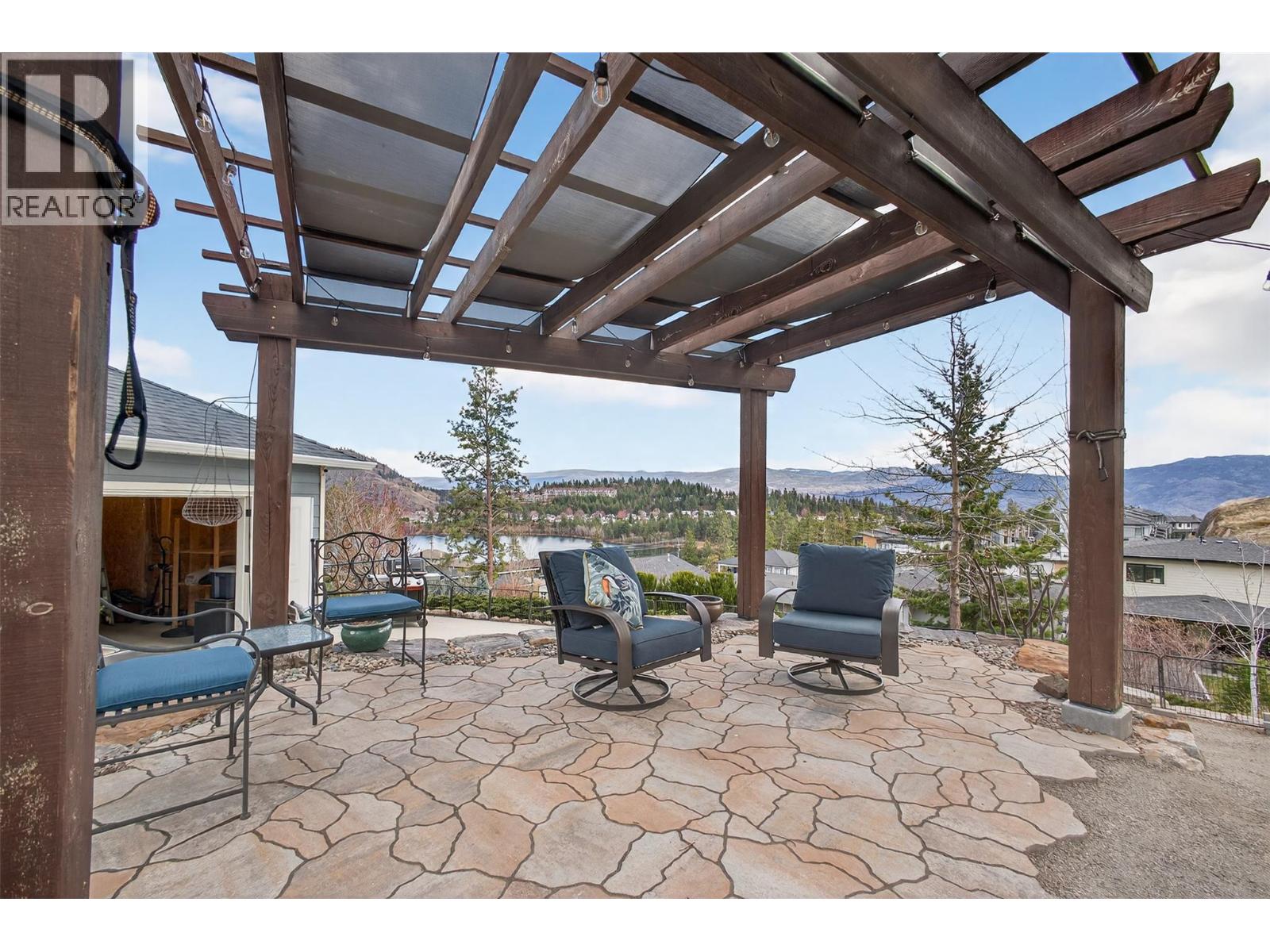 2478 Stone Grove Crescent