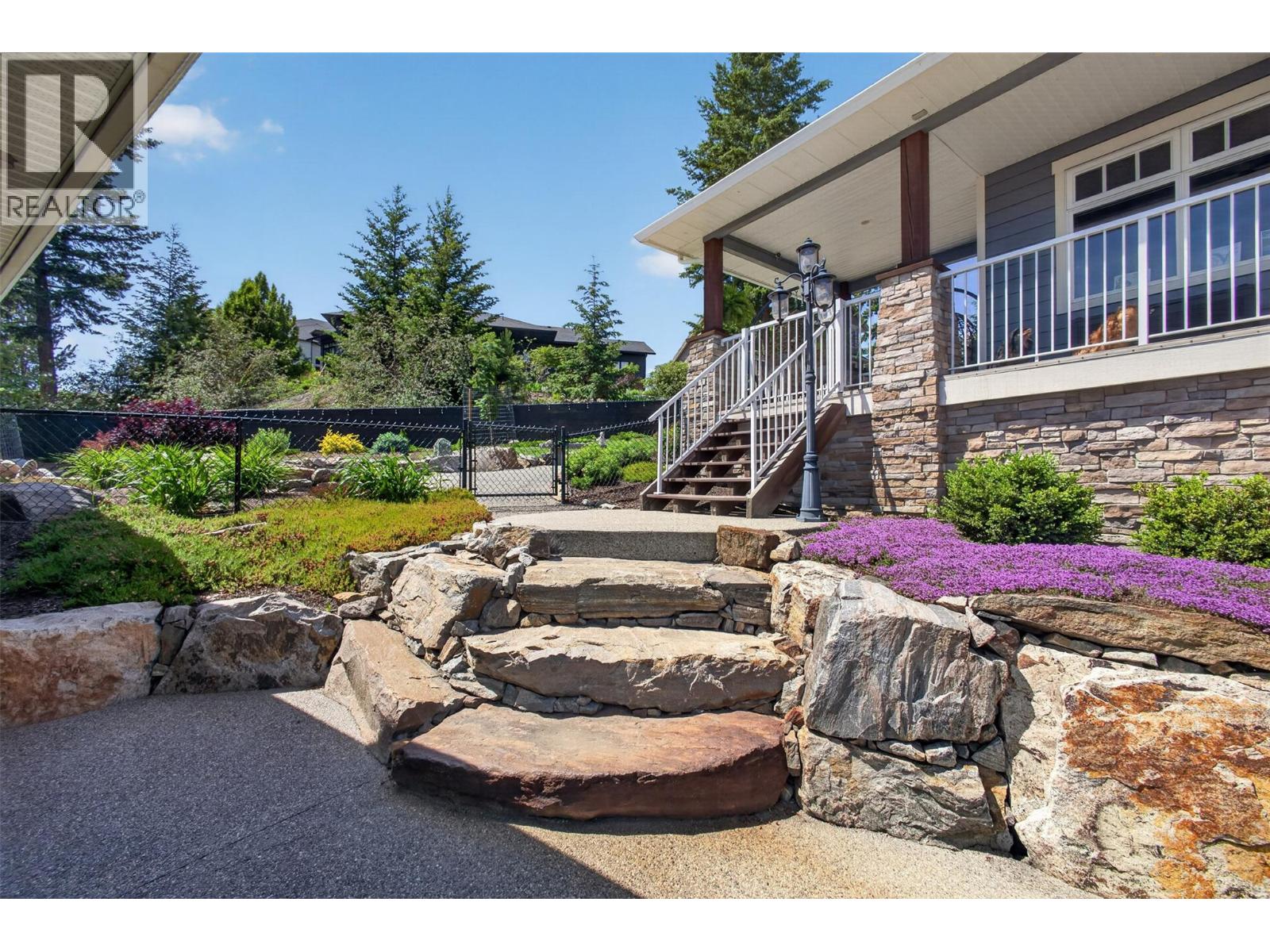 2478 Stone Grove Crescent