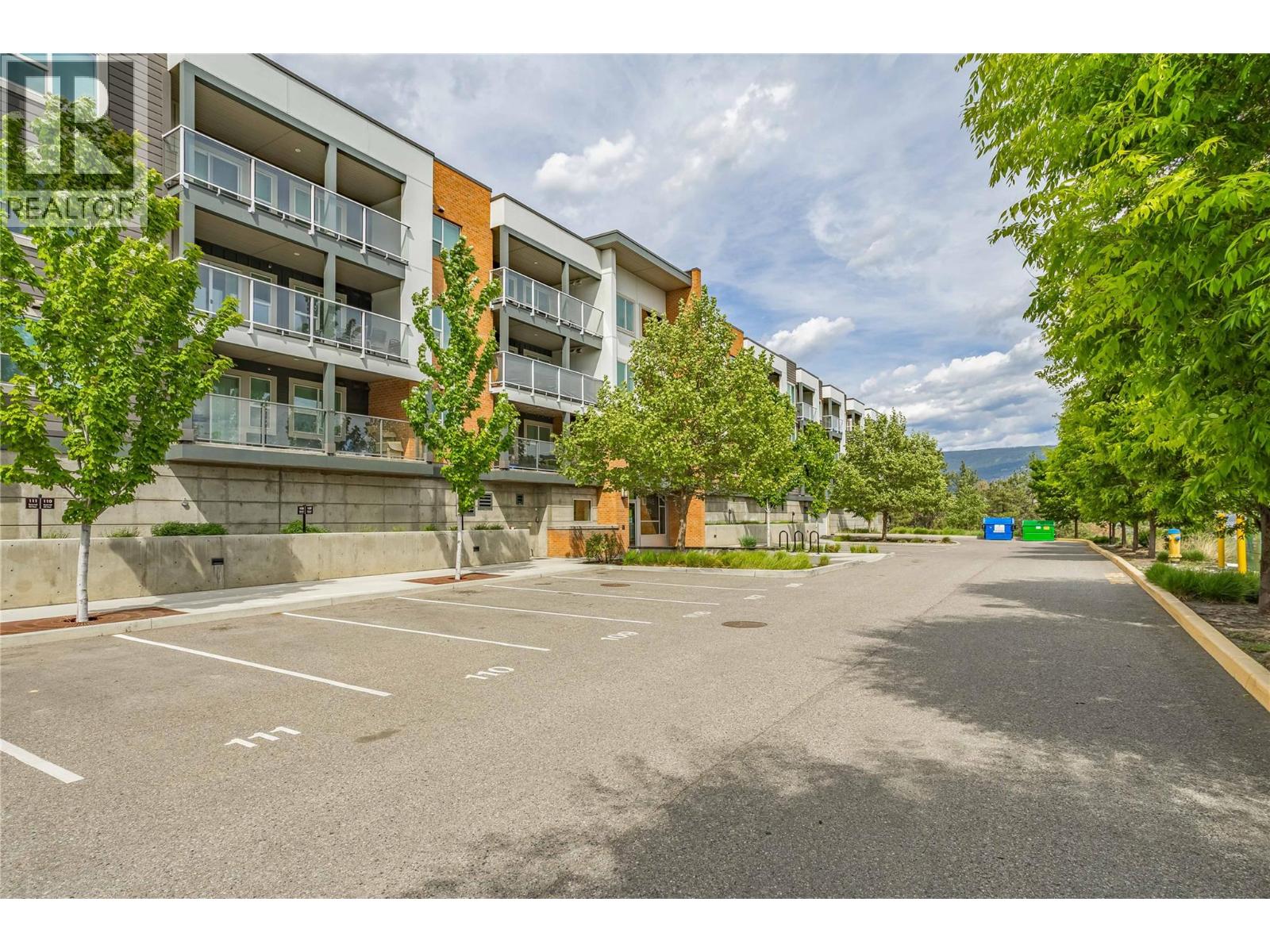 725 Academy Way Unit# 222