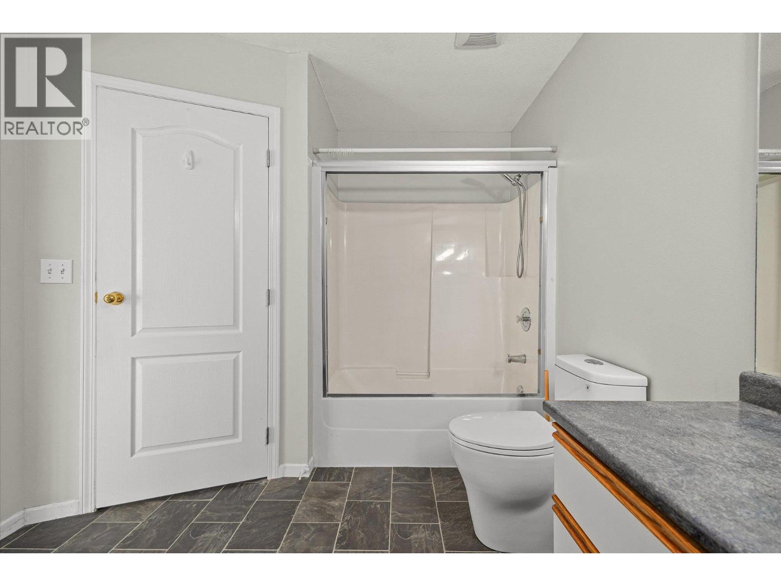 780 Houghton Road Unit# 406