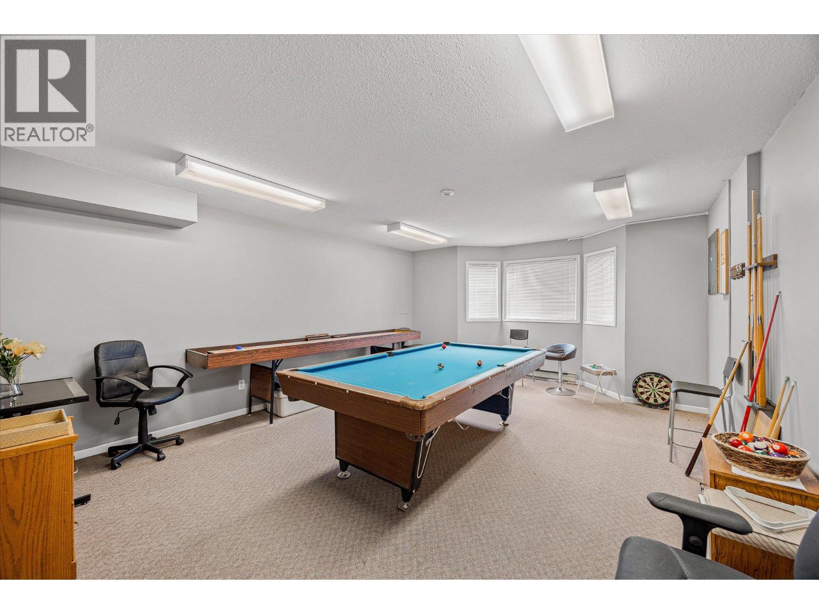 780 Houghton Road Unit# 406
