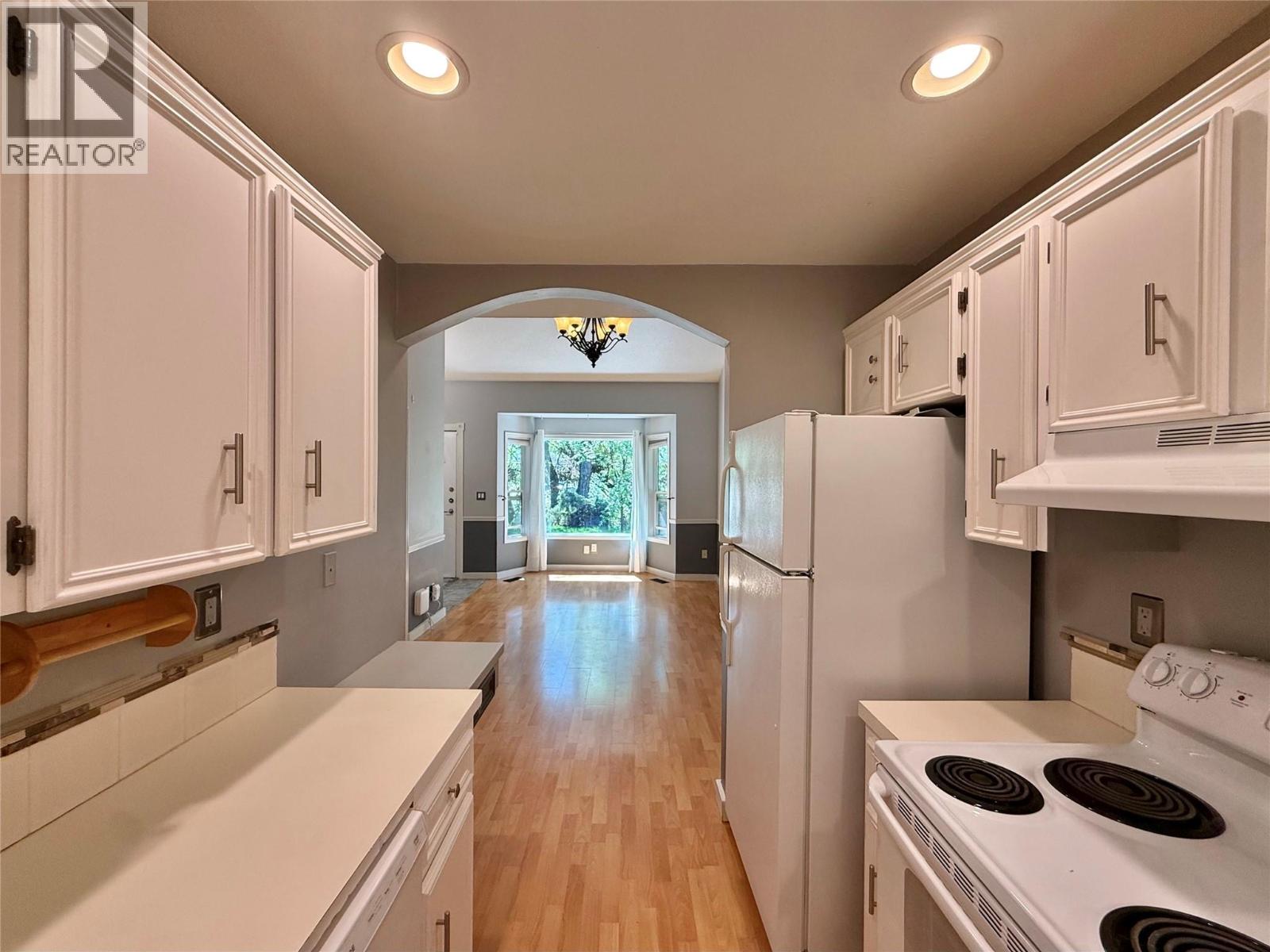 3155 gordon Drive Unit# 404