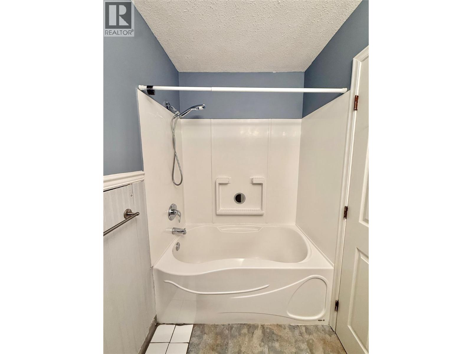3155 gordon Drive Unit# 404