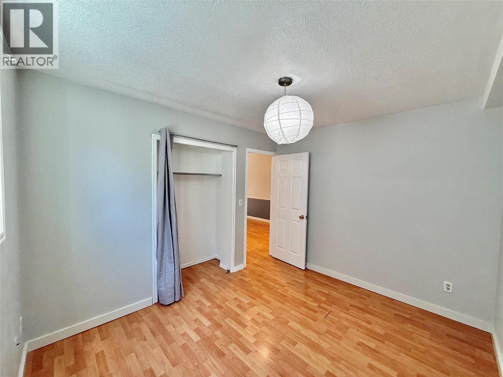 3155 gordon Drive Unit# 404
