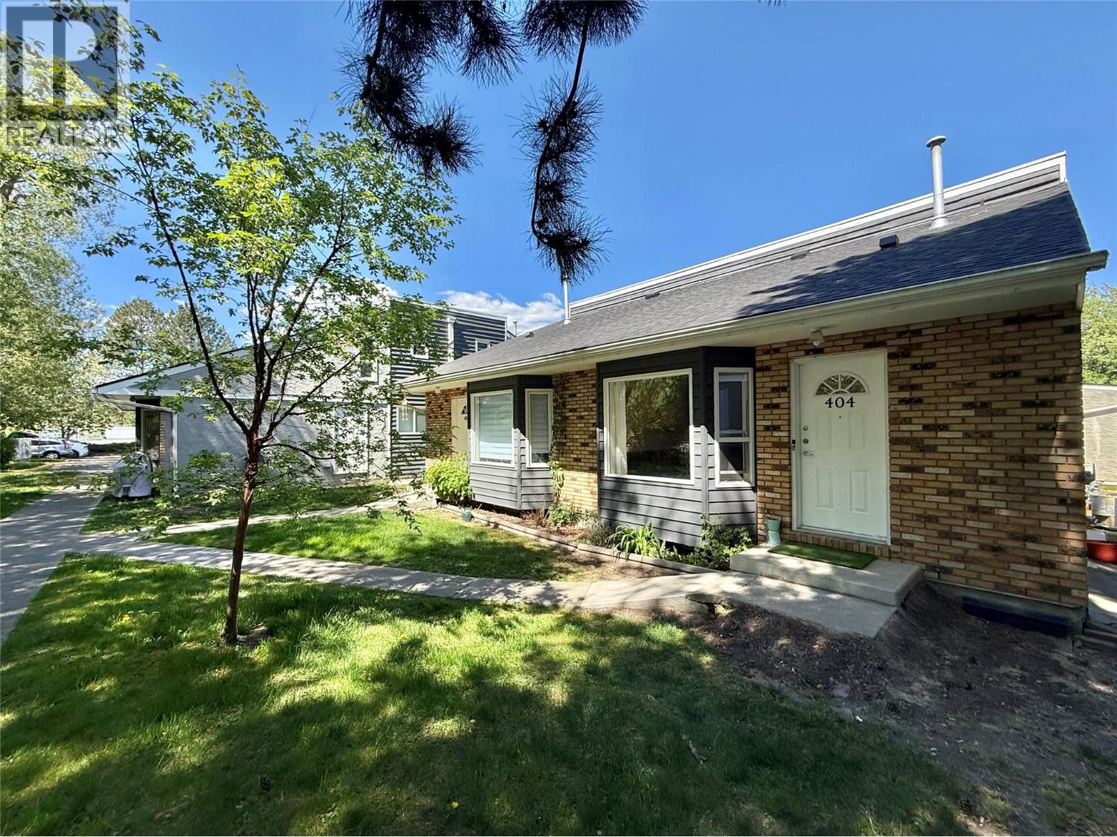 3155 gordon Drive Unit# 404