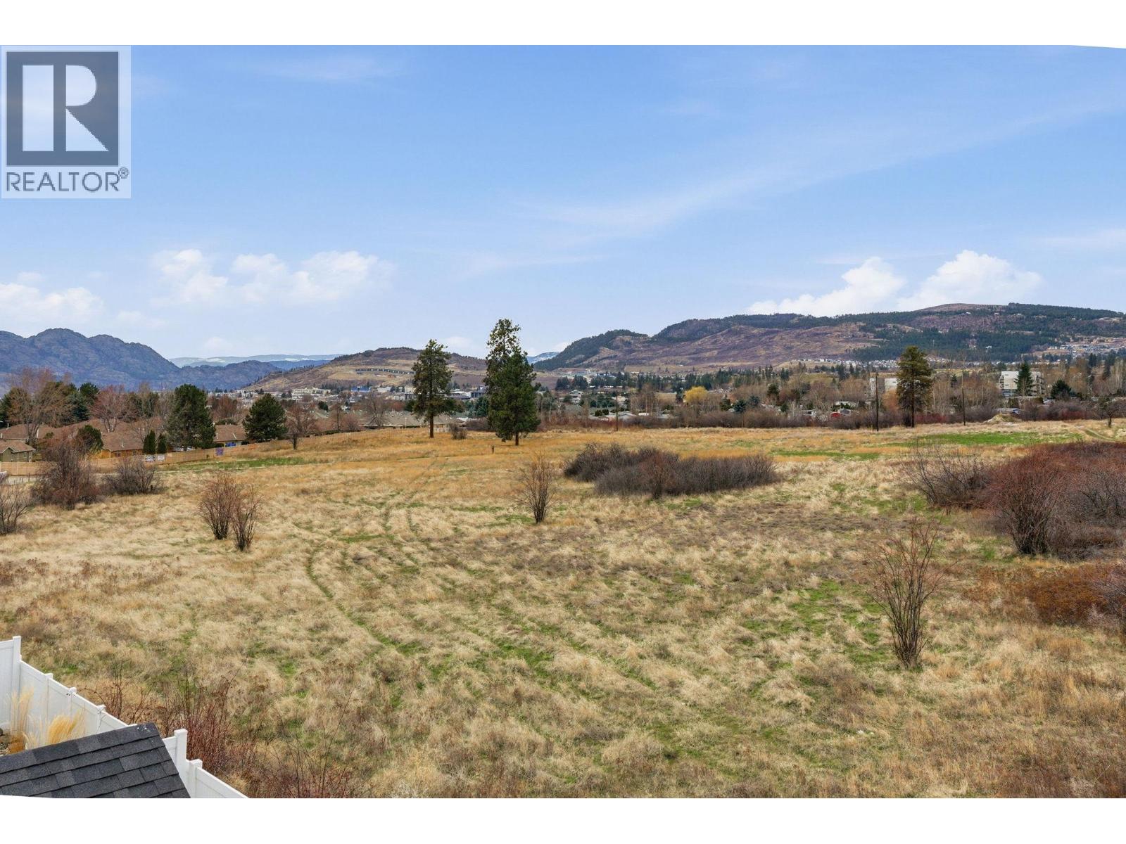 3355 Hawks Crescent