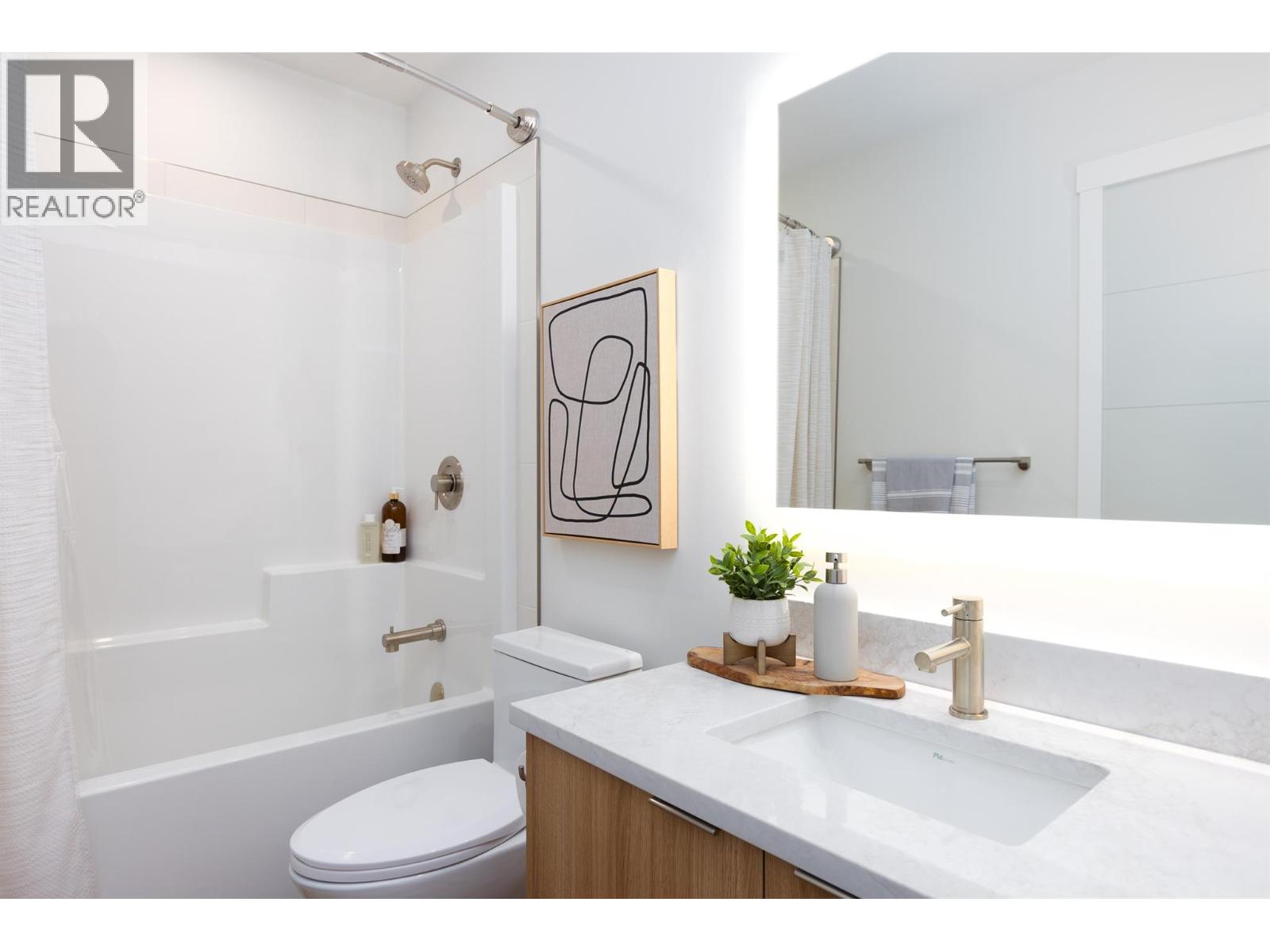 1281 Pridham Avenue Unit# 103 Lot# 3