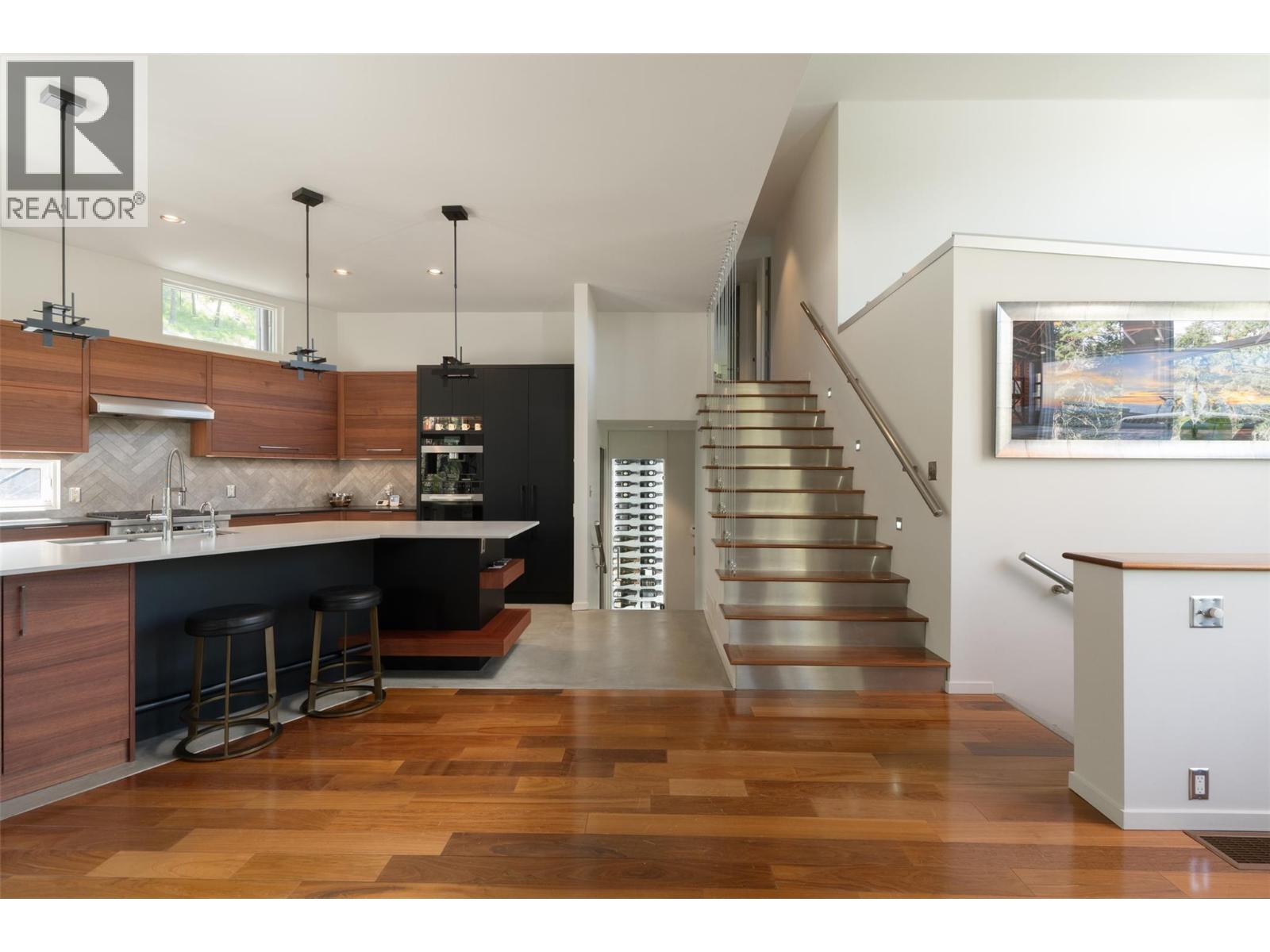 324 Clifton Road