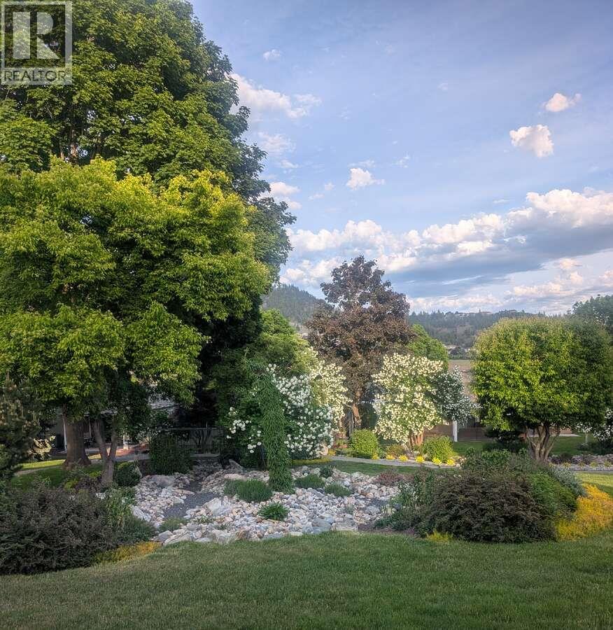 615 Glenmeadows Road Unit# 98