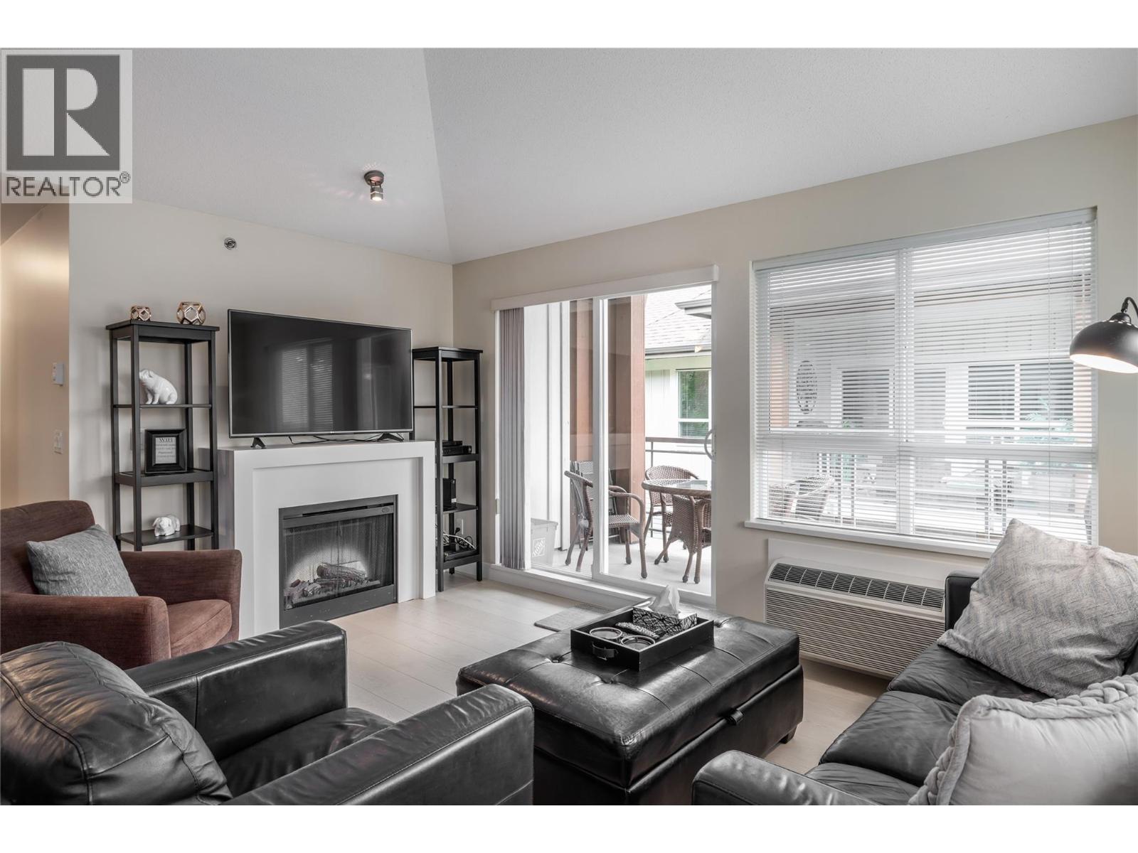 1089 Sunset Drive Unit# 416