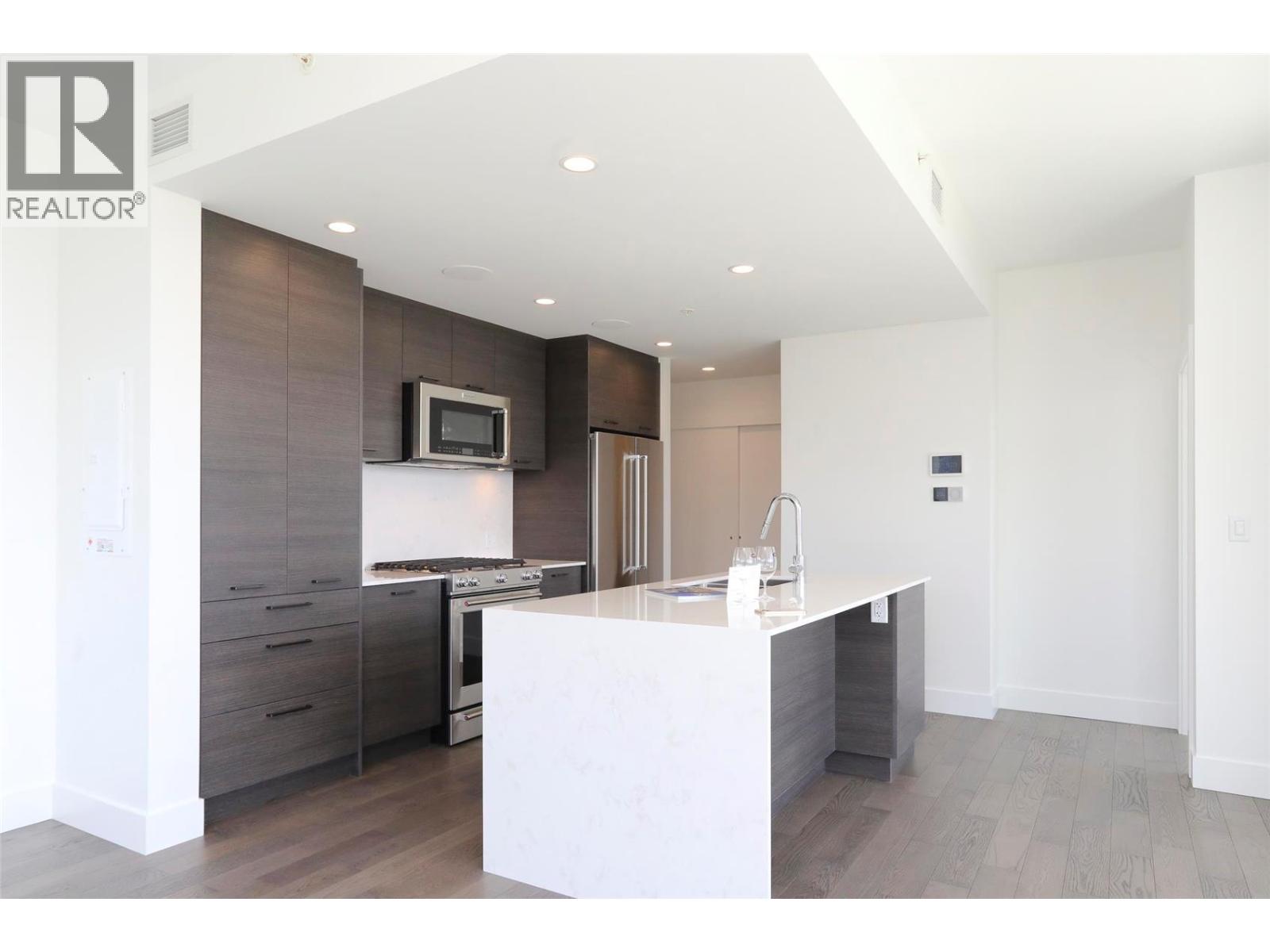 1181 Sunset Drive Unit# 807