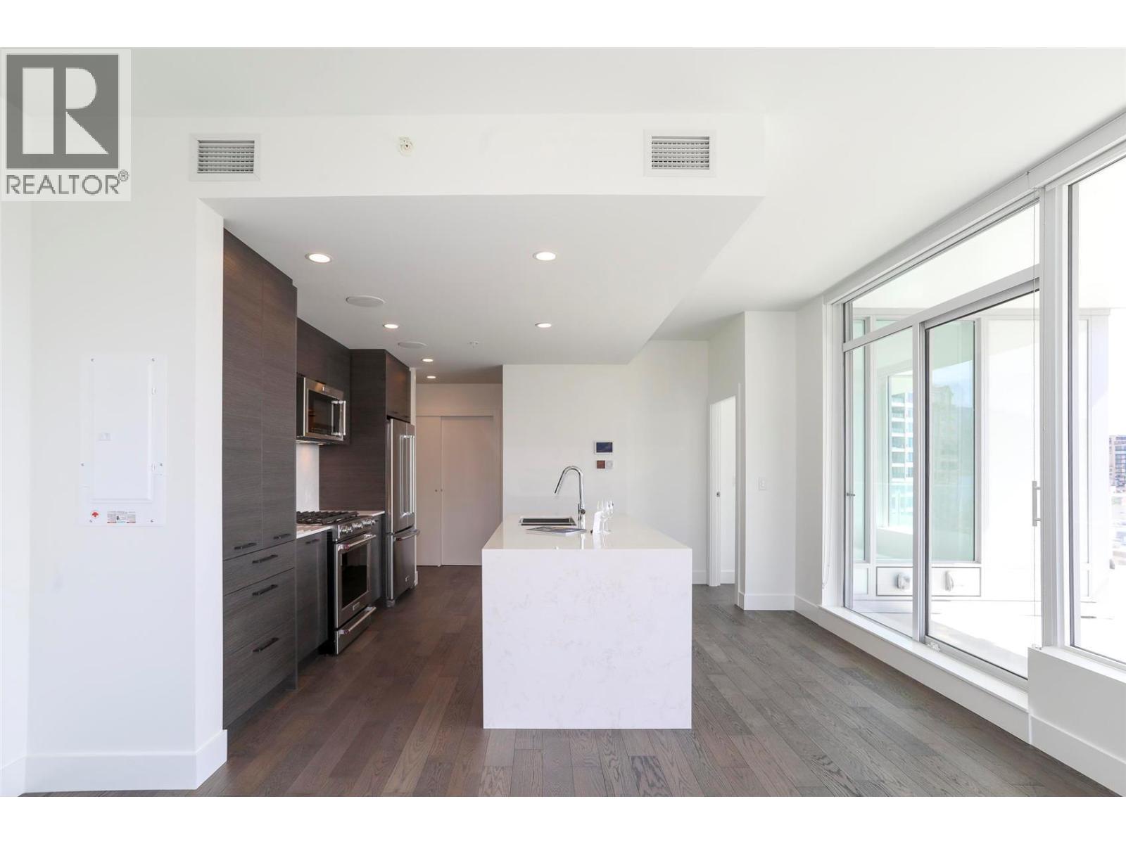 1181 Sunset Drive Unit# 807