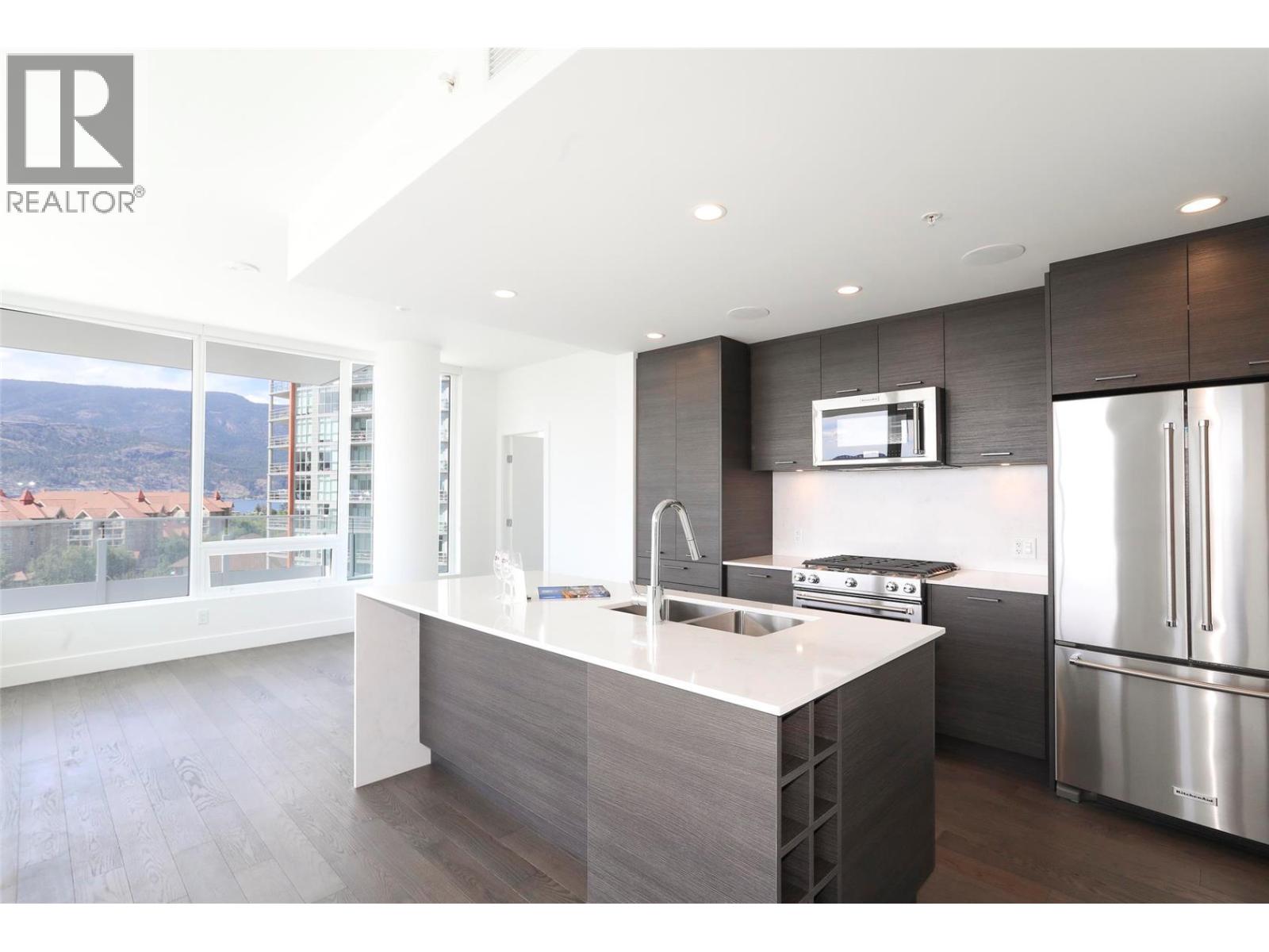 1181 Sunset Drive Unit# 807