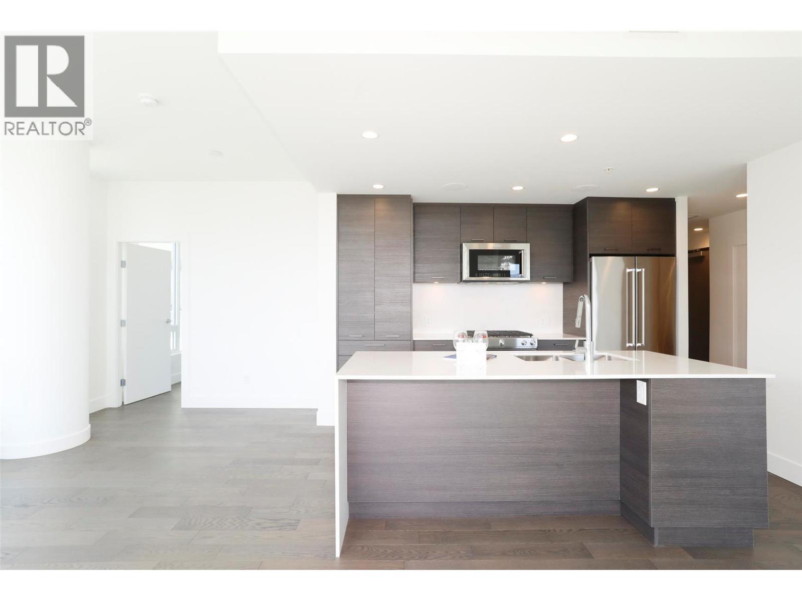 1181 Sunset Drive Unit# 807