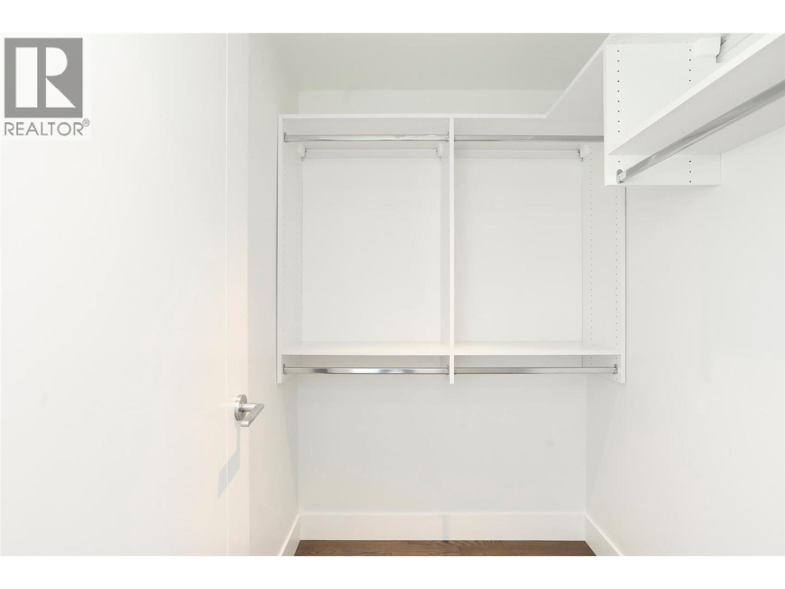 1181 Sunset Drive Unit# 807
