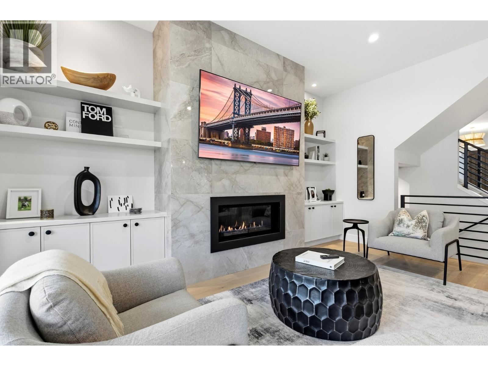 451 Vision Court