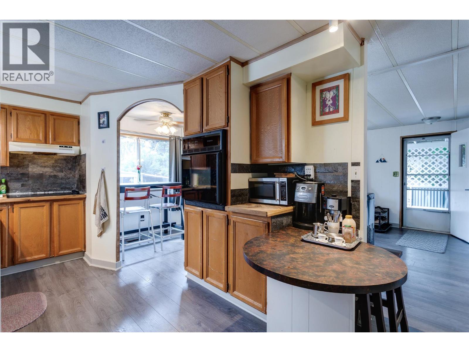 1999 97 Highway S Unit# 109