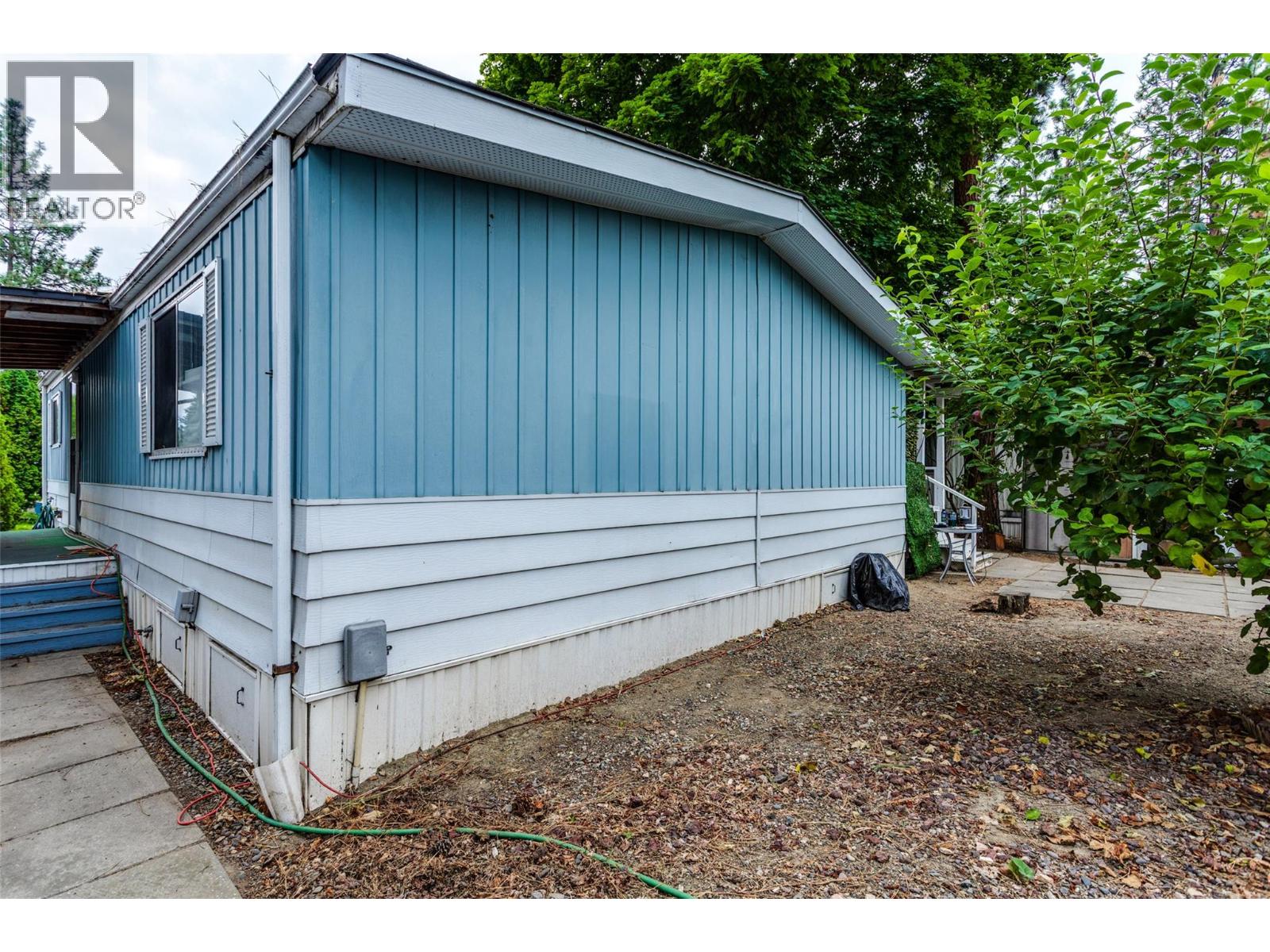 1999 97 Highway S Unit# 109