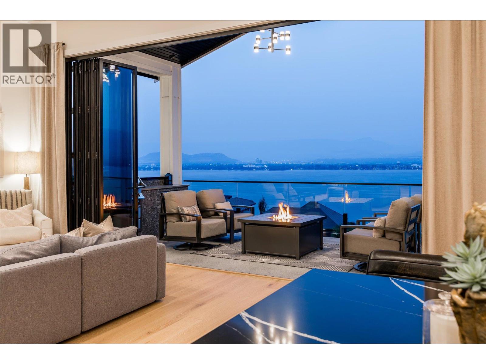 2585 Casa Palmero Drive