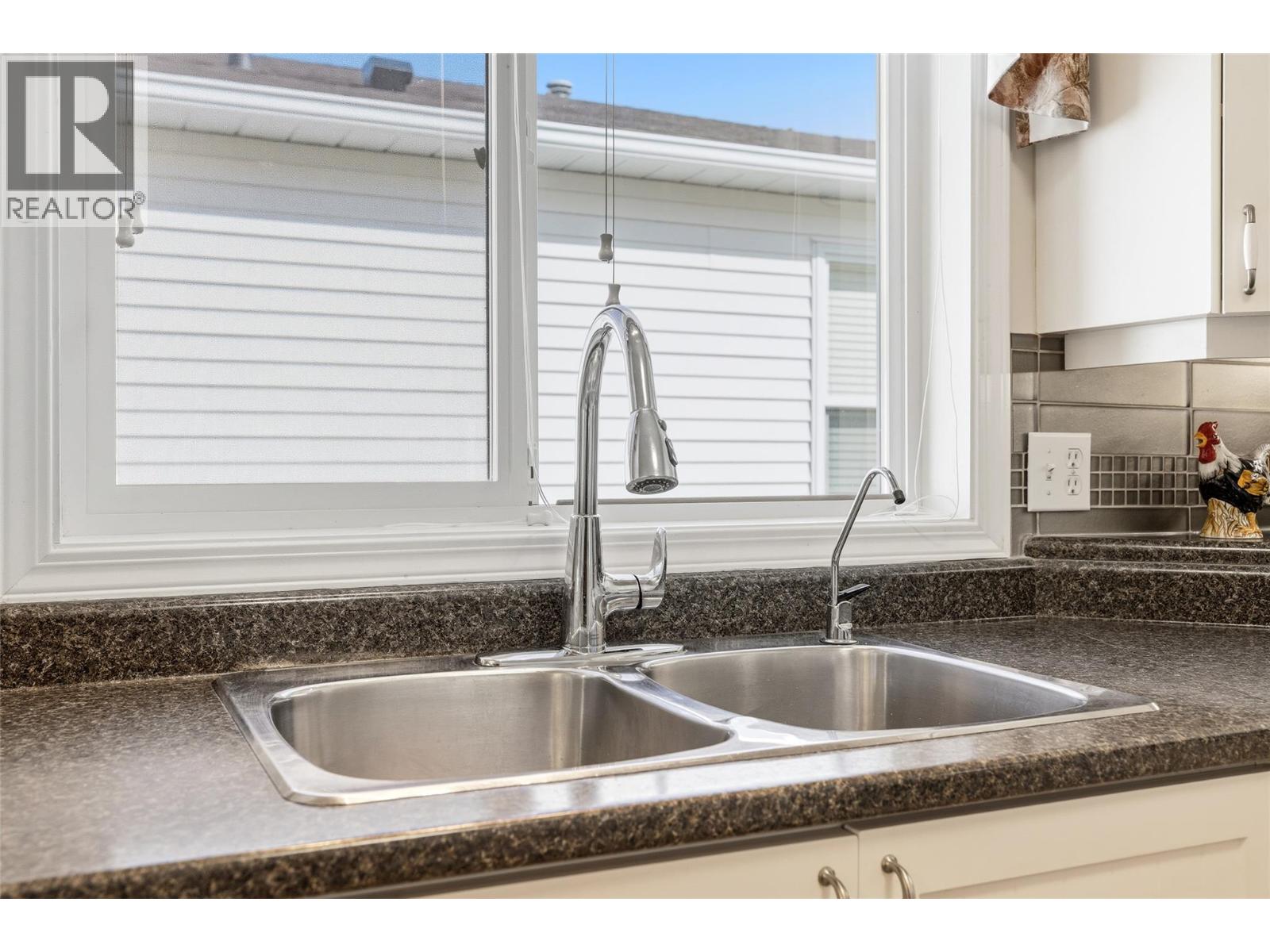 1255 RAYMER Avenue Unit# 548