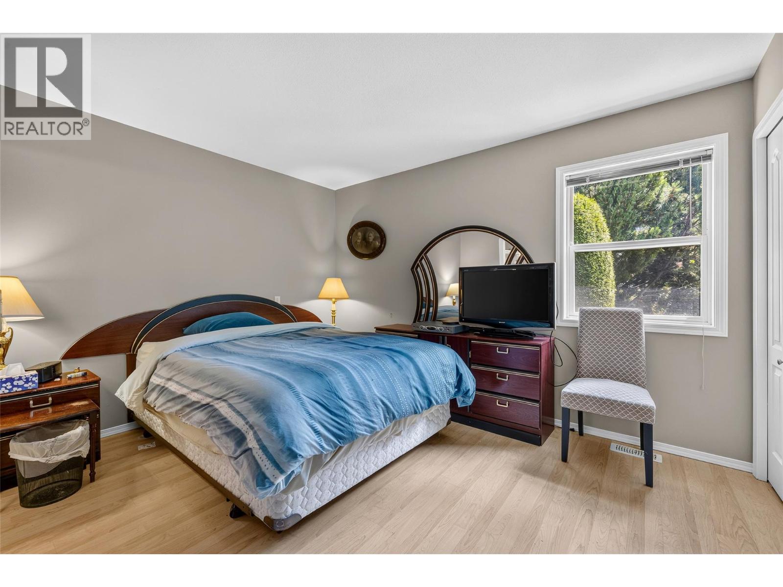 2210 LOUIE Drive Unit# 91