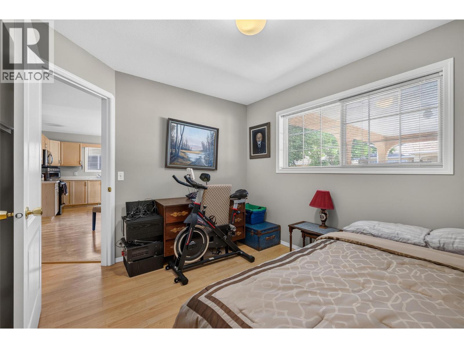 2210 LOUIE Drive Unit# 91