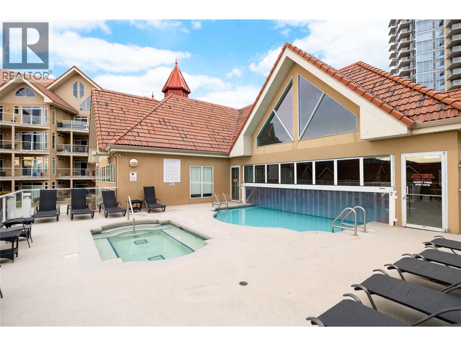1088 Sunset Drive Unit# 427
