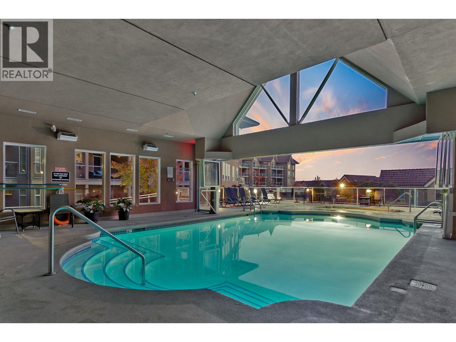 1088 Sunset Drive Unit# 427