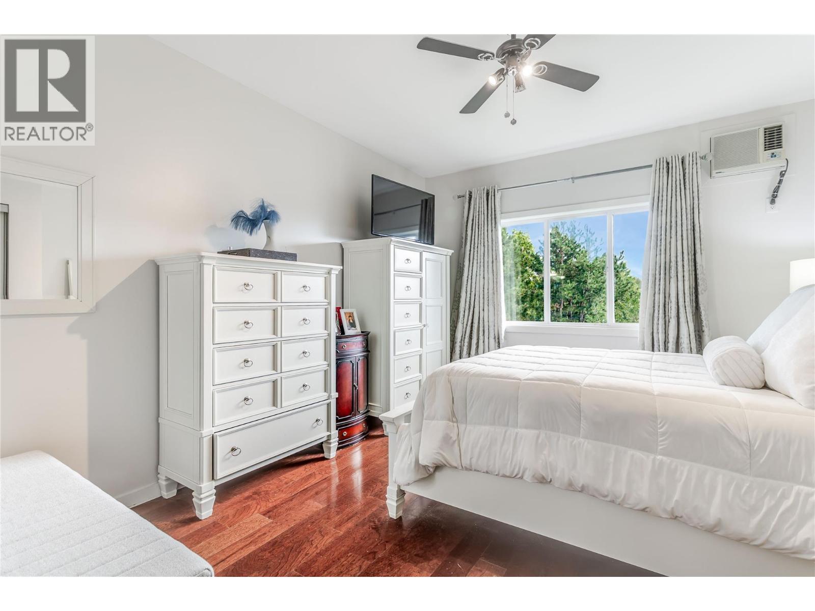 680 Lequime Road Unit# 406