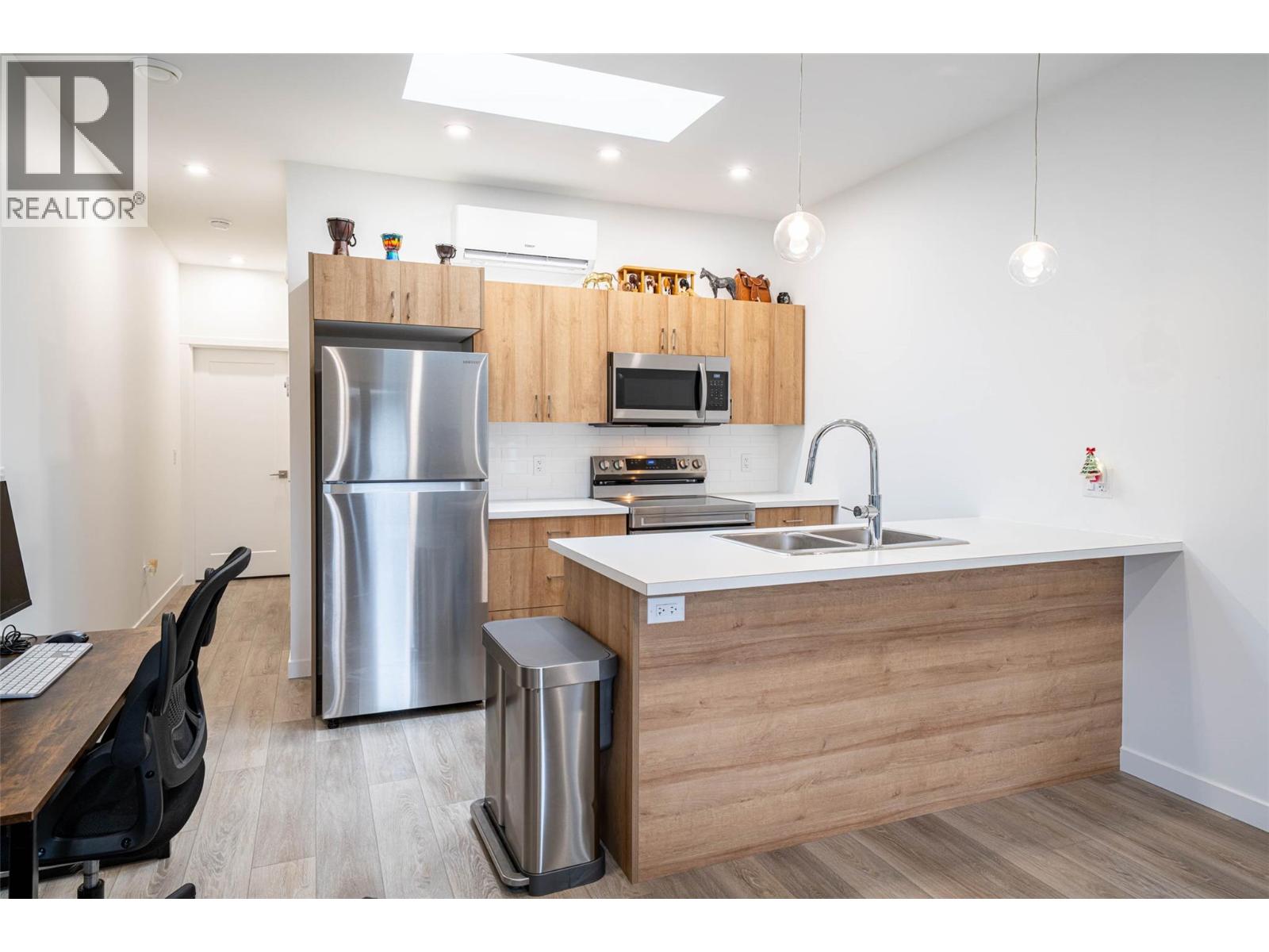 8900 Jim Bailey Road Unit# 206E