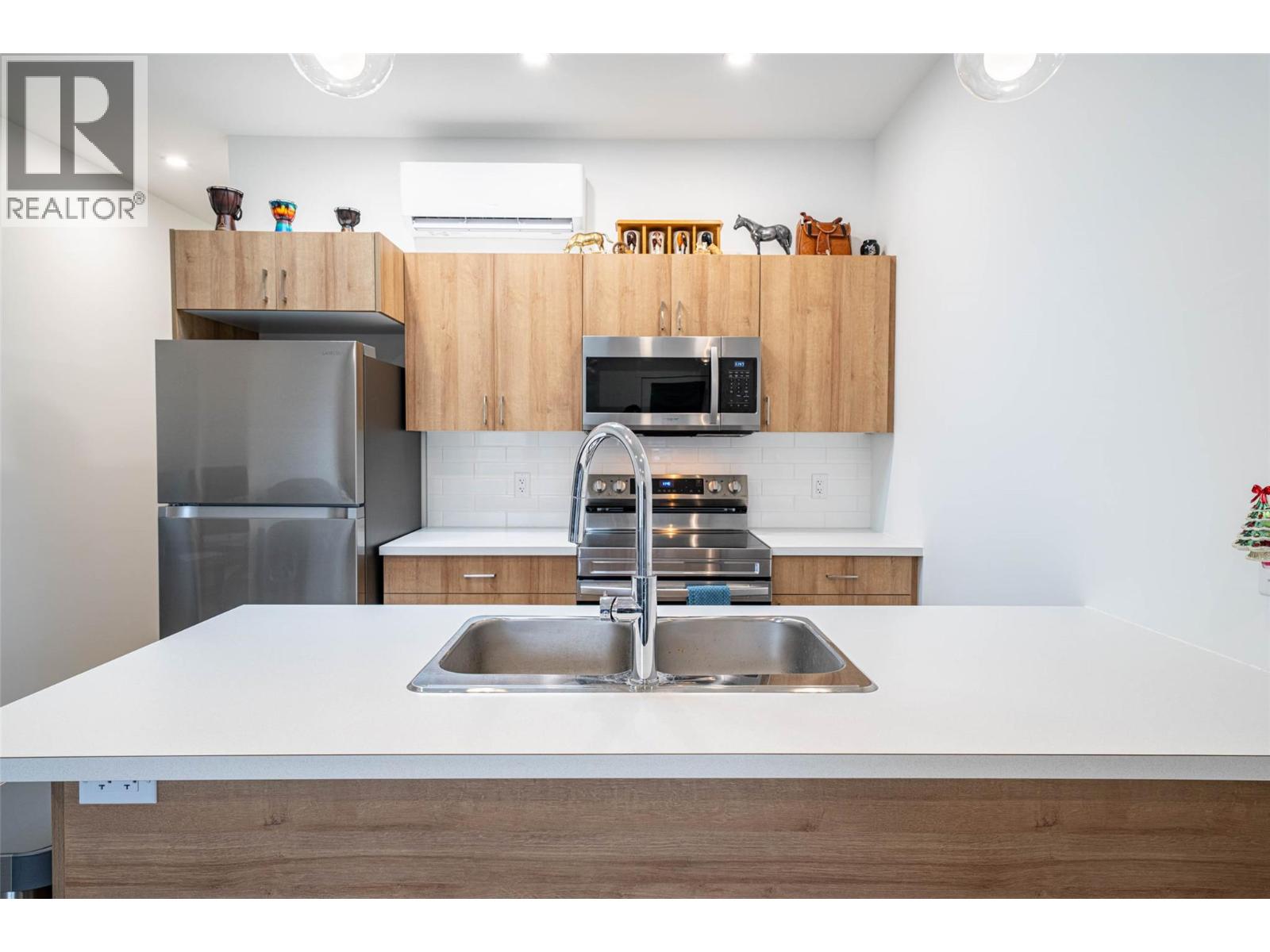 8900 Jim Bailey Road Unit# 206E