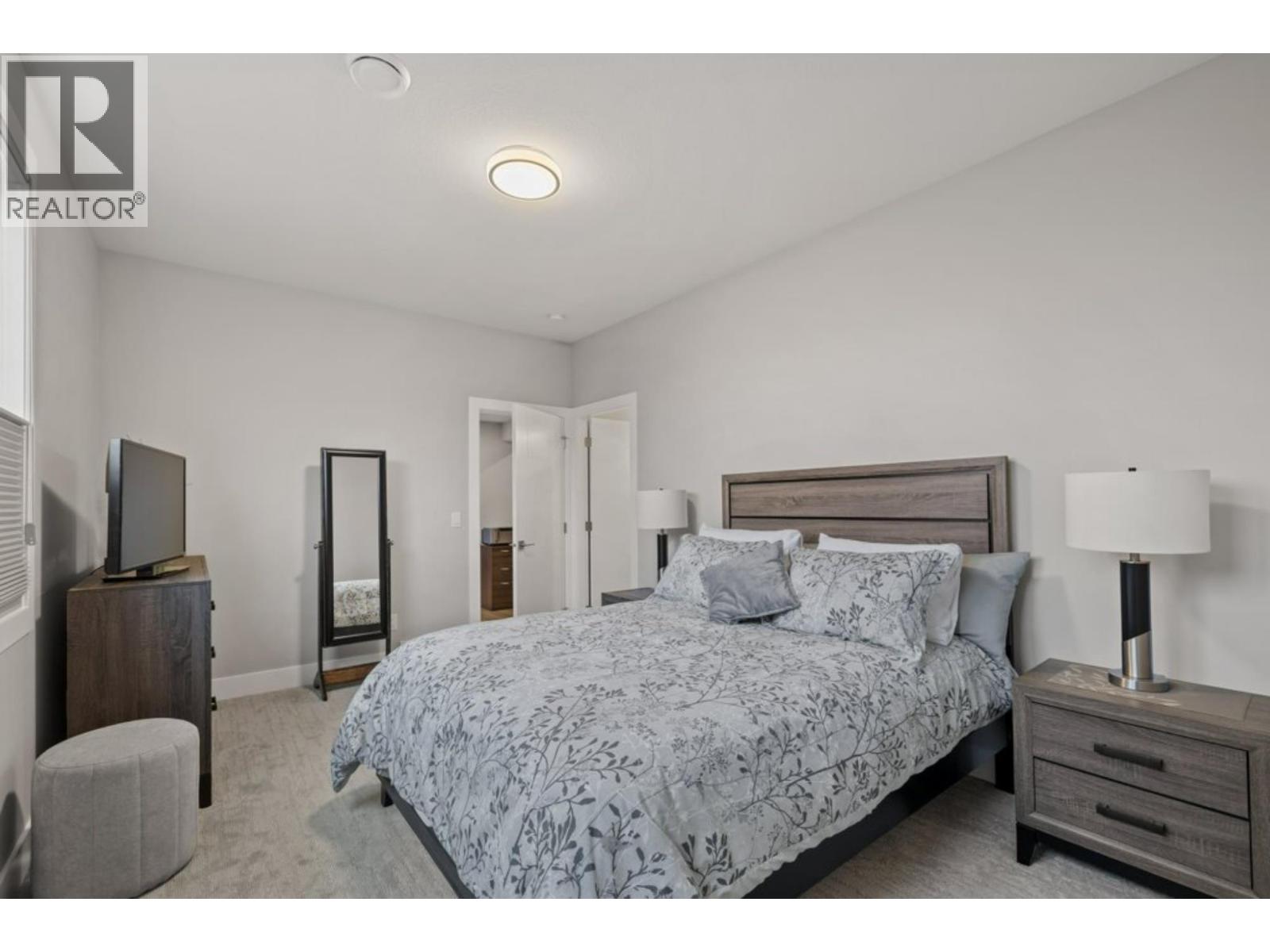 2505 Tallus Heights Drive