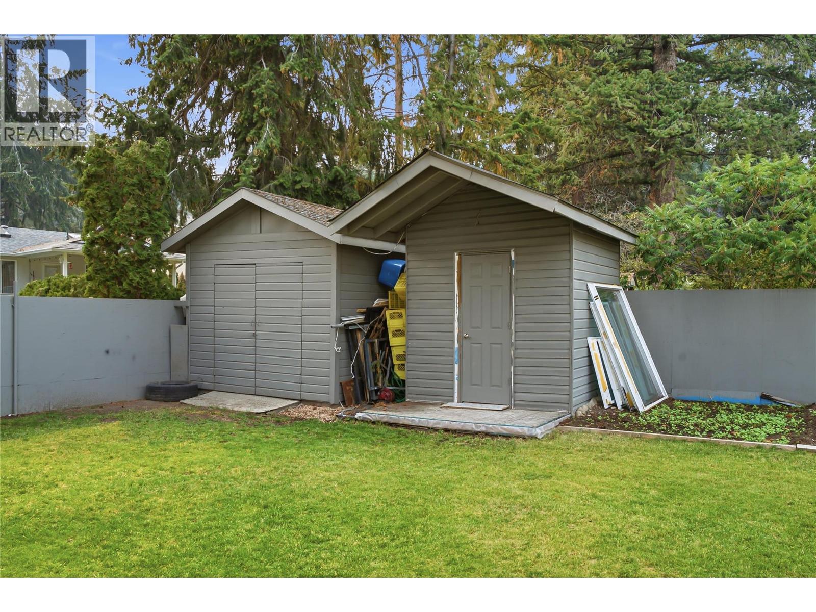 3140 Coventry Crescent