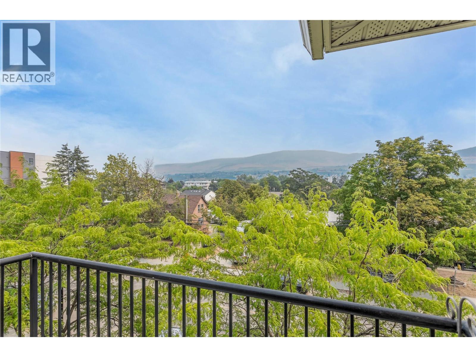 250 Dougall Road N Unit# 405
