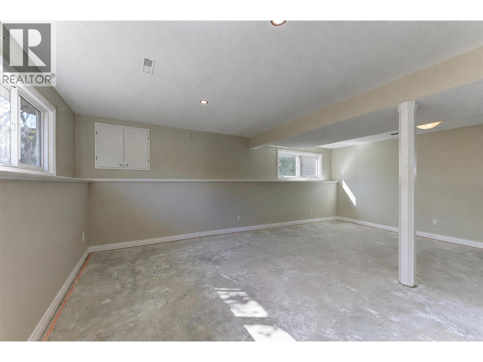 3570 Weston Road