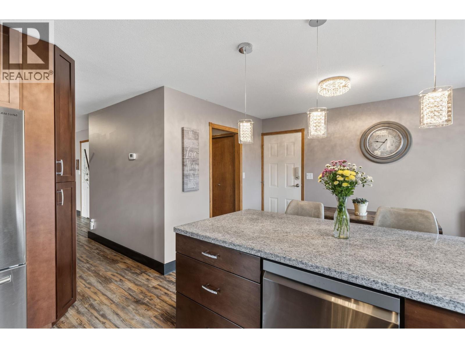 1108 Menu Road