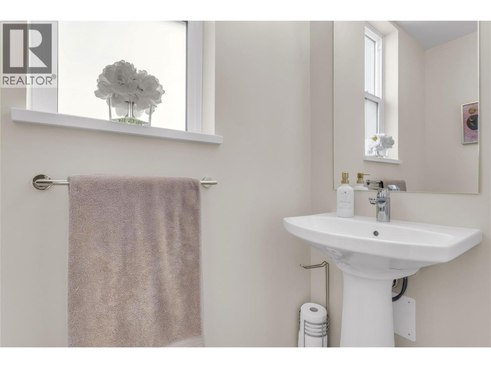 4025 Gellatly Road Unit# 159