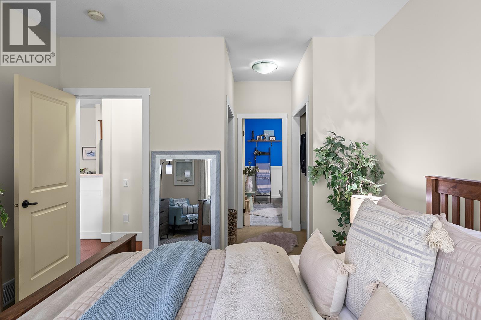 3871 Sonoma Pines Drive