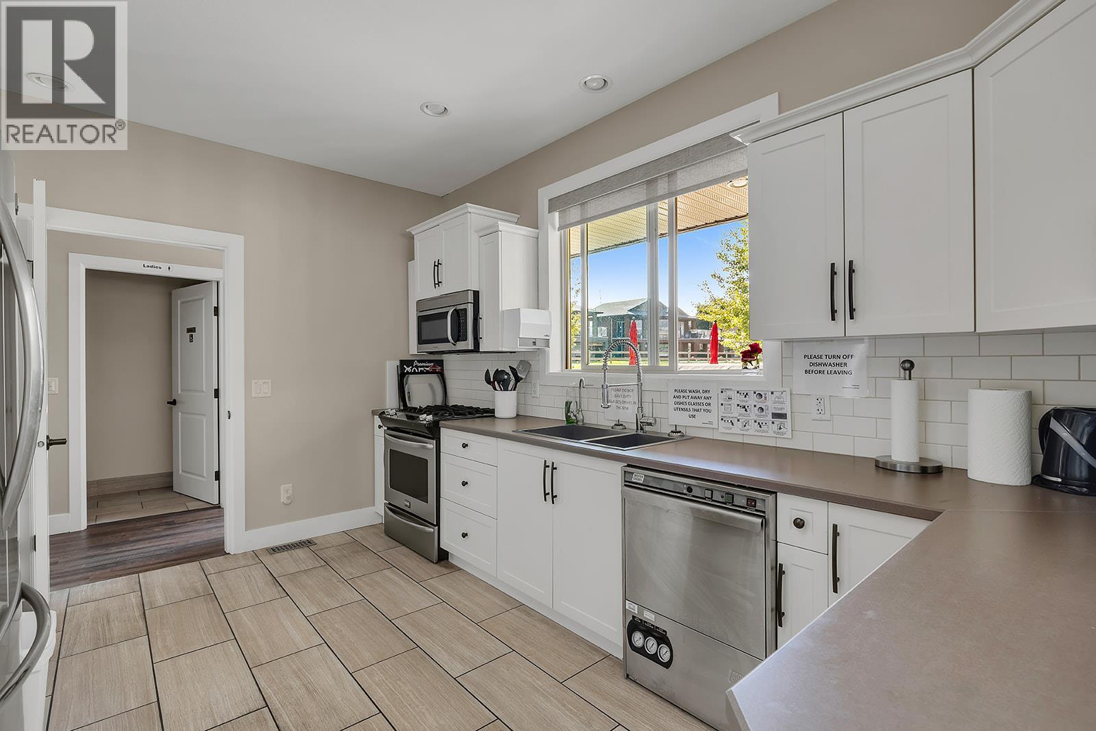 3871 Sonoma Pines Drive