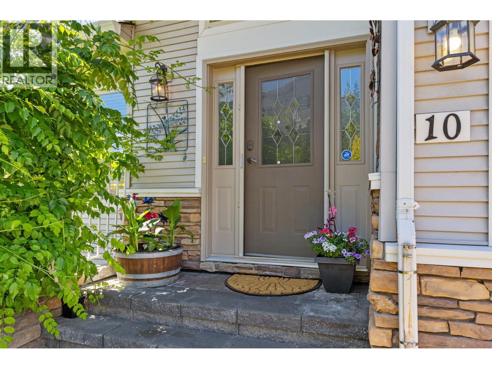2100 Boucherie Road Unit# 10