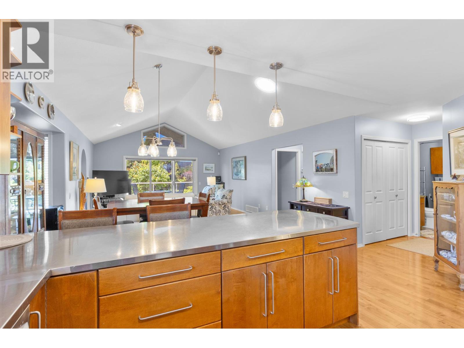 2100 Boucherie Road Unit# 10